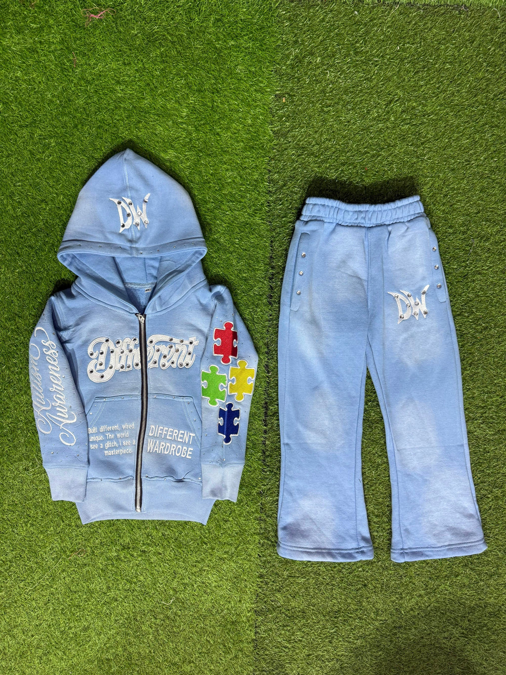 Different zip- up full set